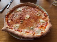 La Piazza’s Pizza Quattro Formaggi